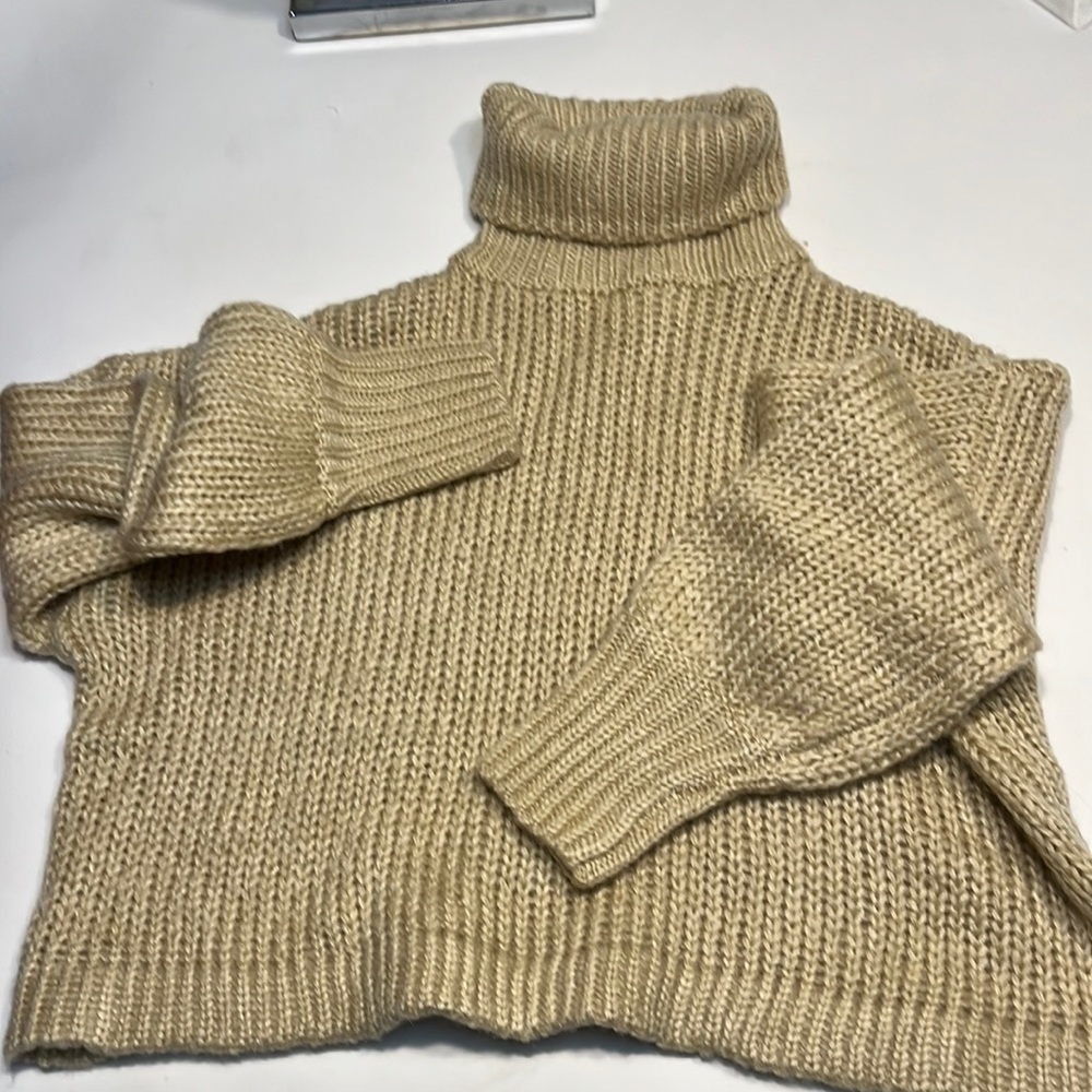 Marble sweater